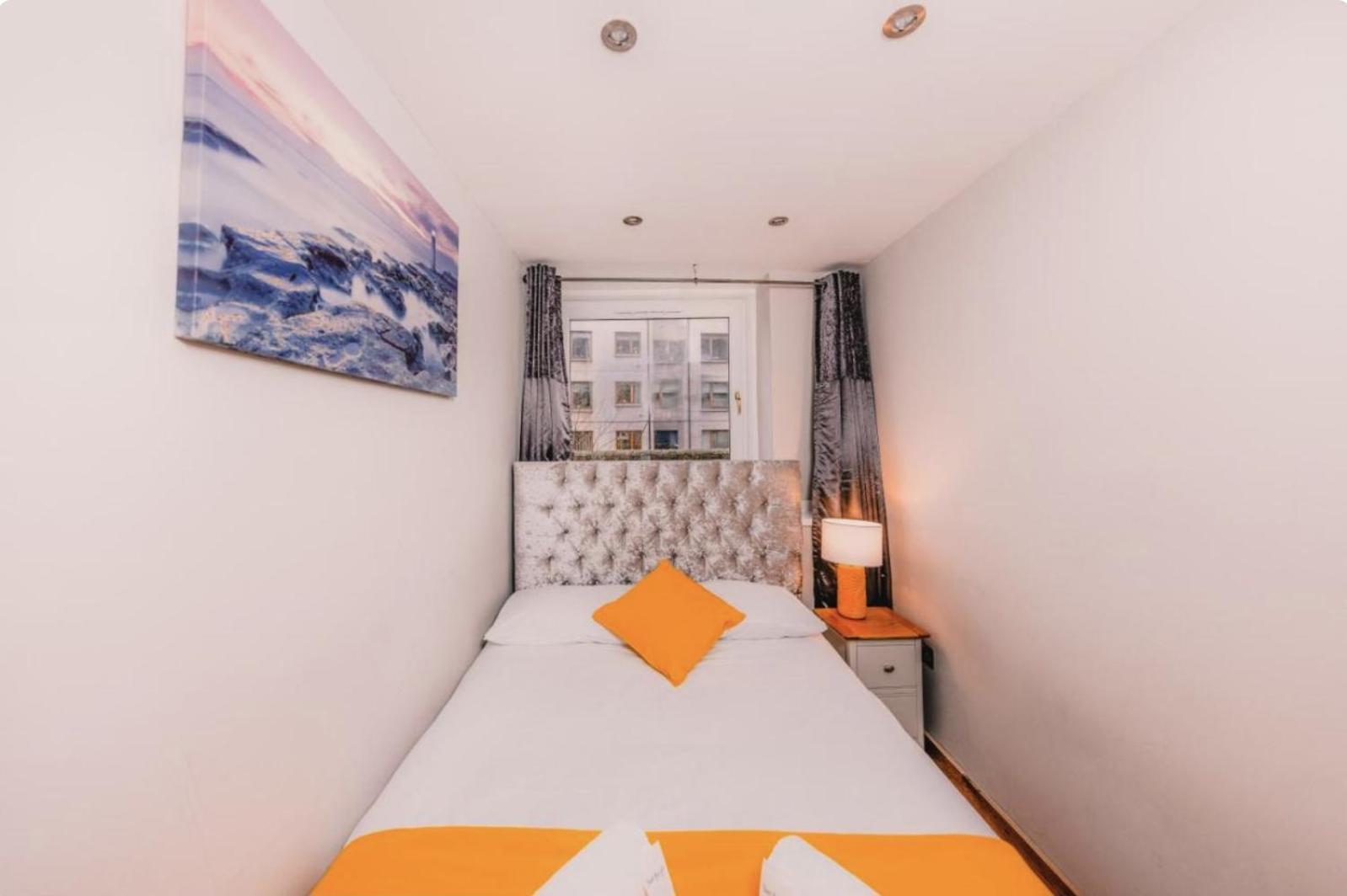 Superb Luxury Apartment By Canal - Central エディンバラ エクステリア 写真