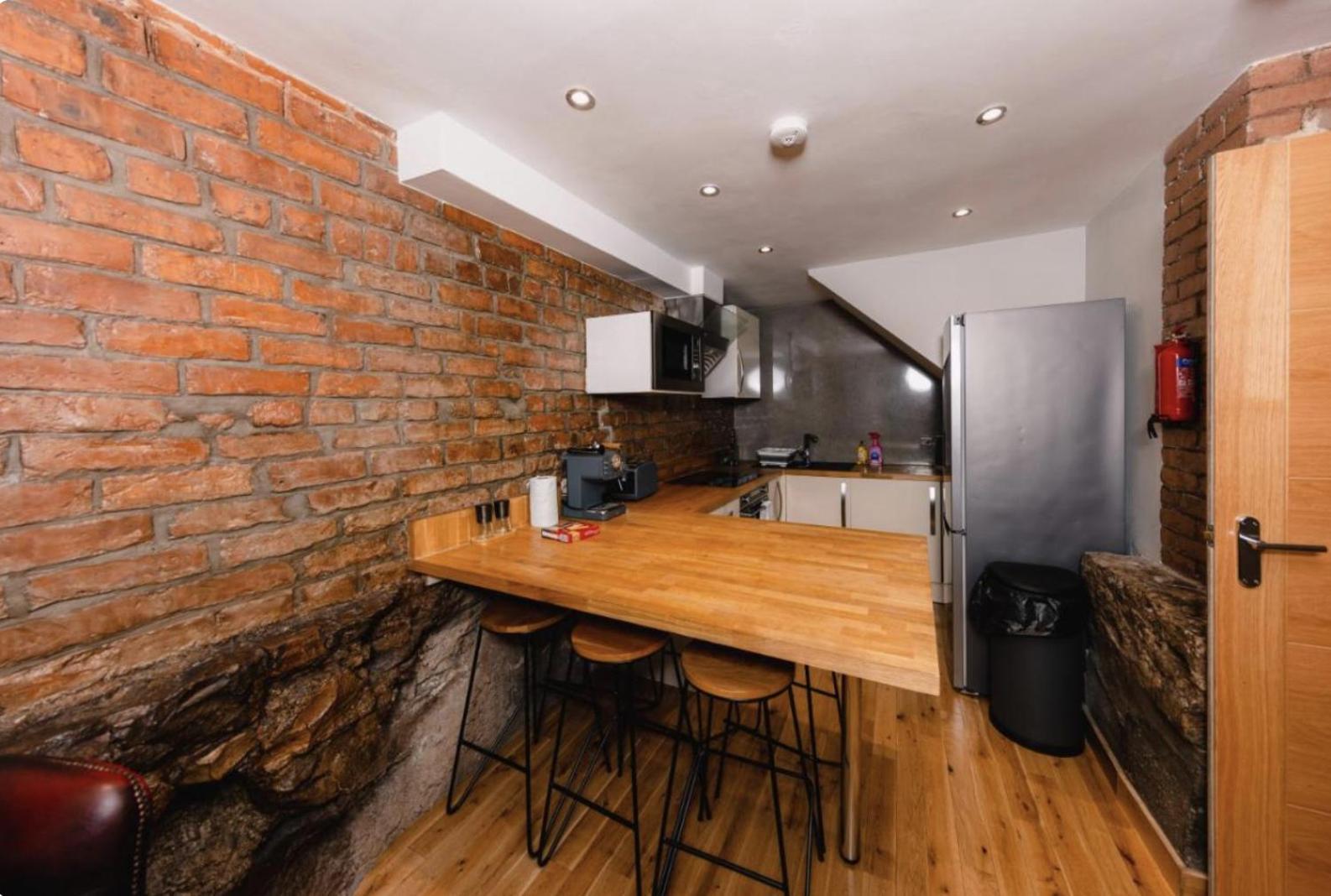 Superb Luxury Apartment By Canal - Central エディンバラ エクステリア 写真