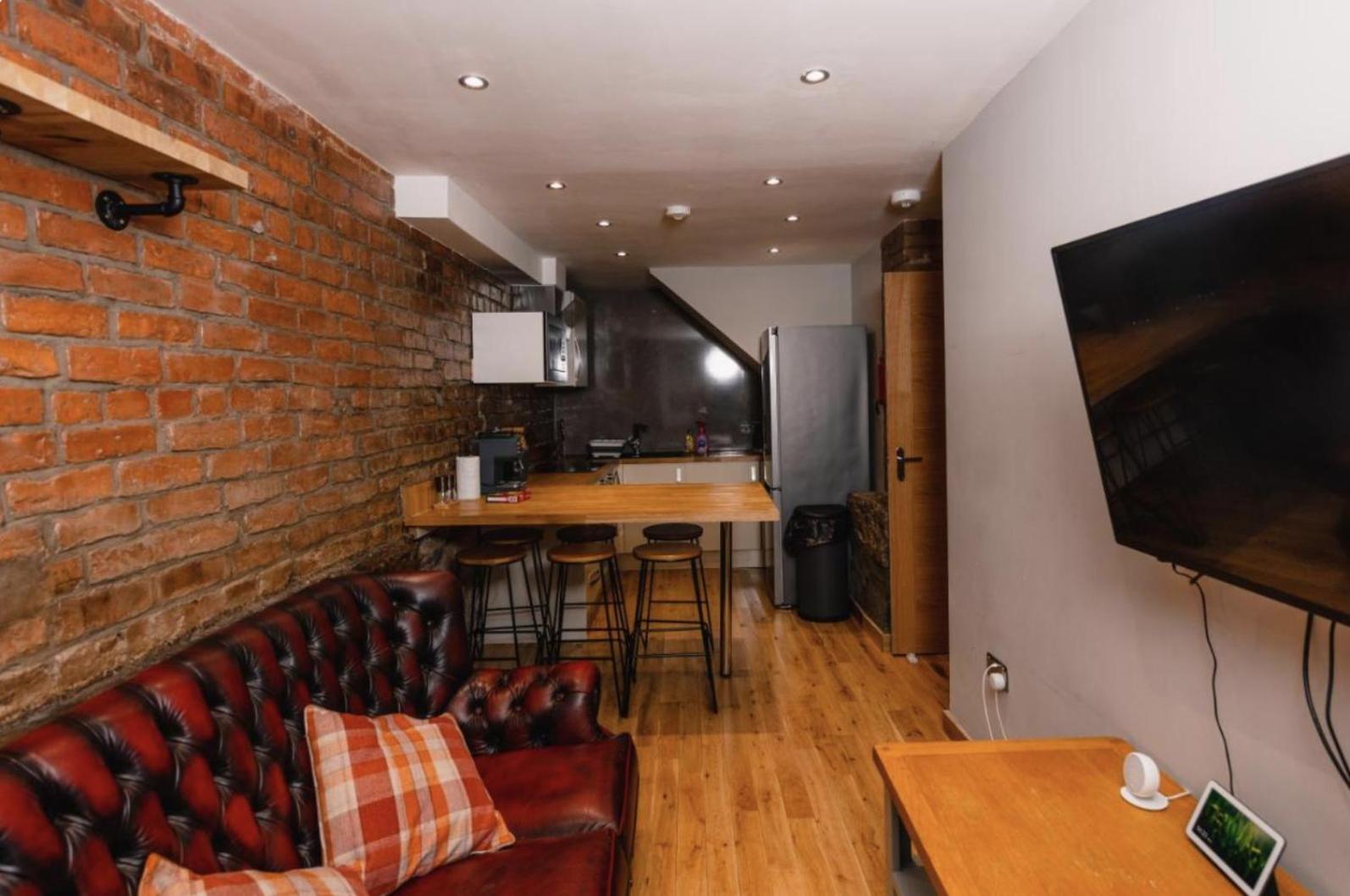 Superb Luxury Apartment By Canal - Central エディンバラ エクステリア 写真