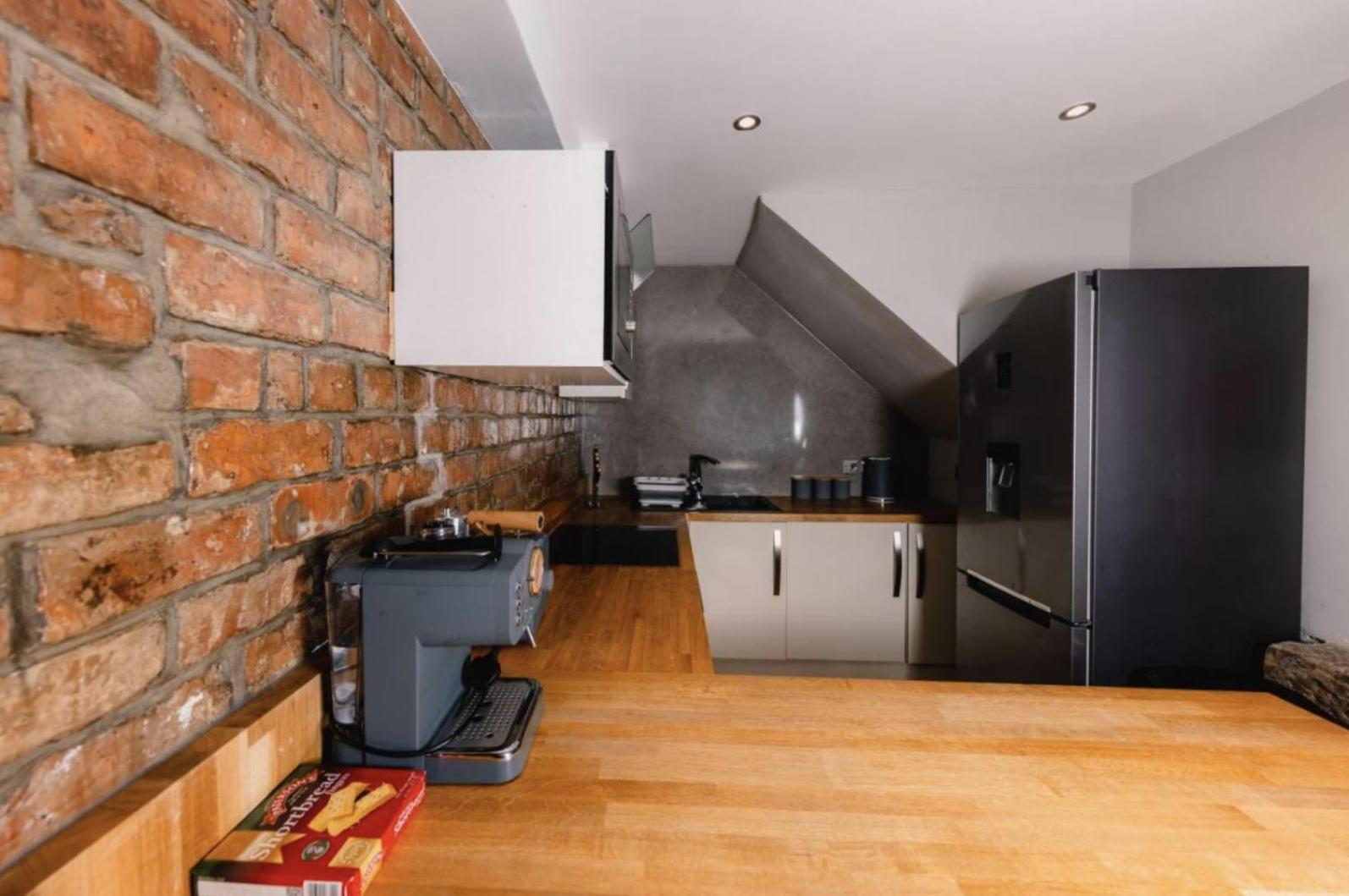 Superb Luxury Apartment By Canal - Central エディンバラ エクステリア 写真